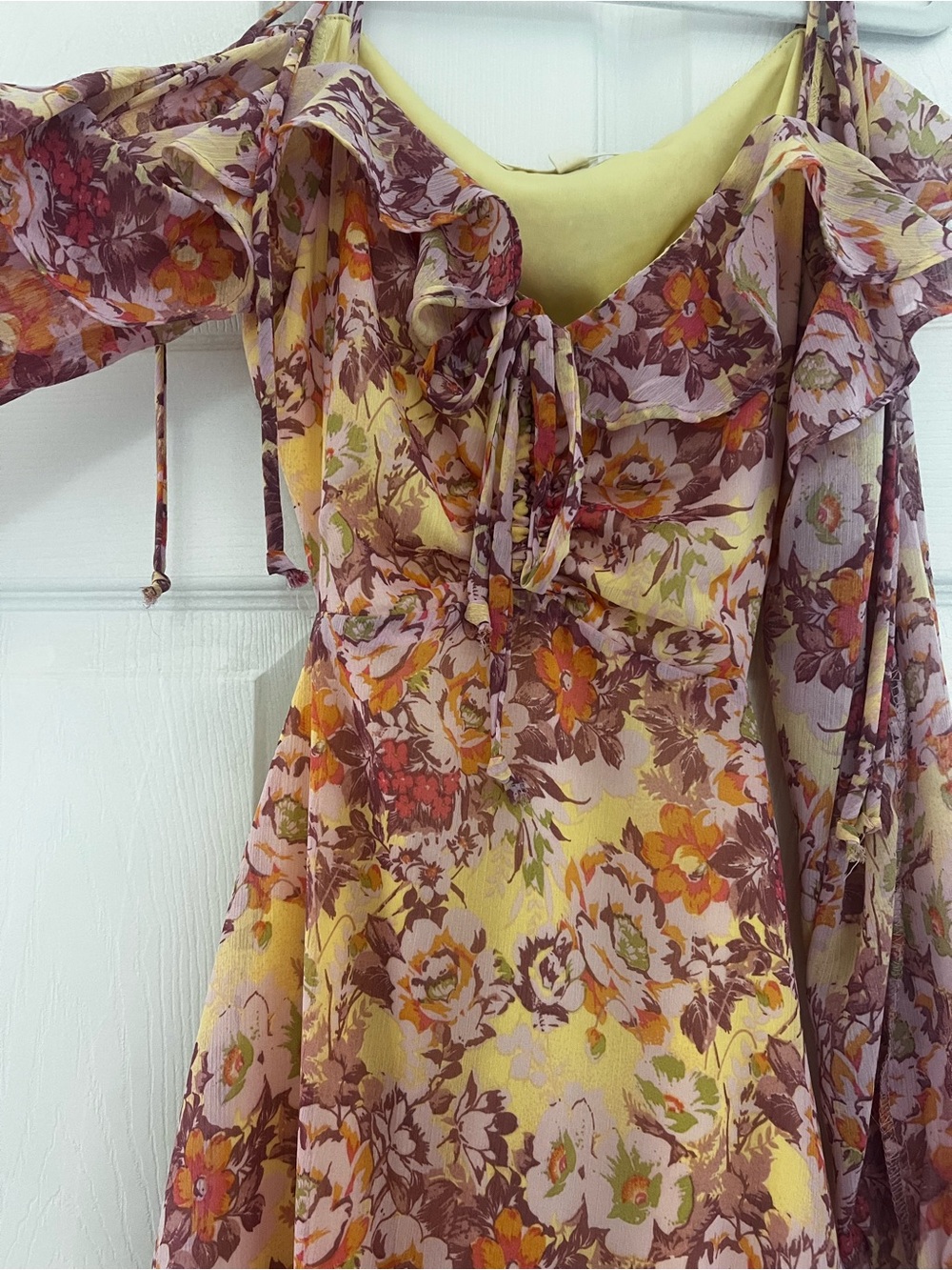 Rewind Yellow & Brown Floral Backless Midi Dress